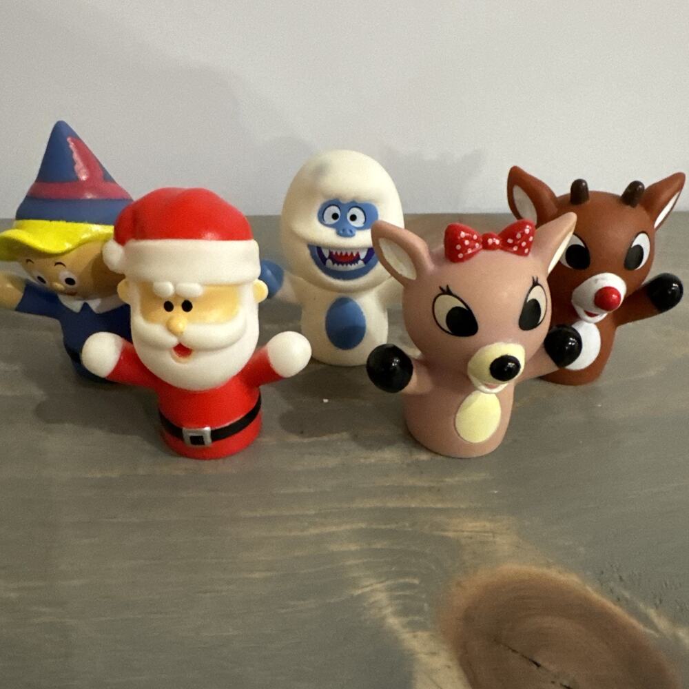 Rudolph The Red Nosed Reindeer The Island Of Misfit Toys Finger Puppets Complete